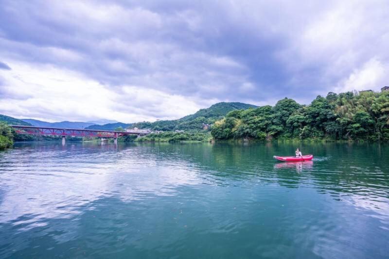 四国旅行のhub拠点 古民家ゲストハウス Heso Camp Miyoshi  Zewnętrze zdjęcie