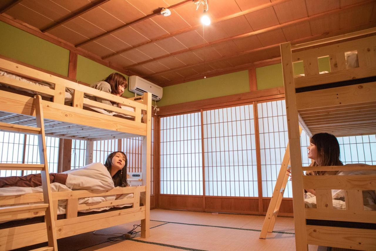 四国旅行のhub拠点 古民家ゲストハウス Heso Camp Miyoshi  Zewnętrze zdjęcie