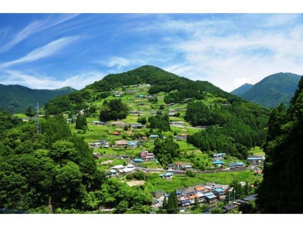 四国旅行のhub拠点 古民家ゲストハウス Heso Camp Miyoshi  Zewnętrze zdjęcie