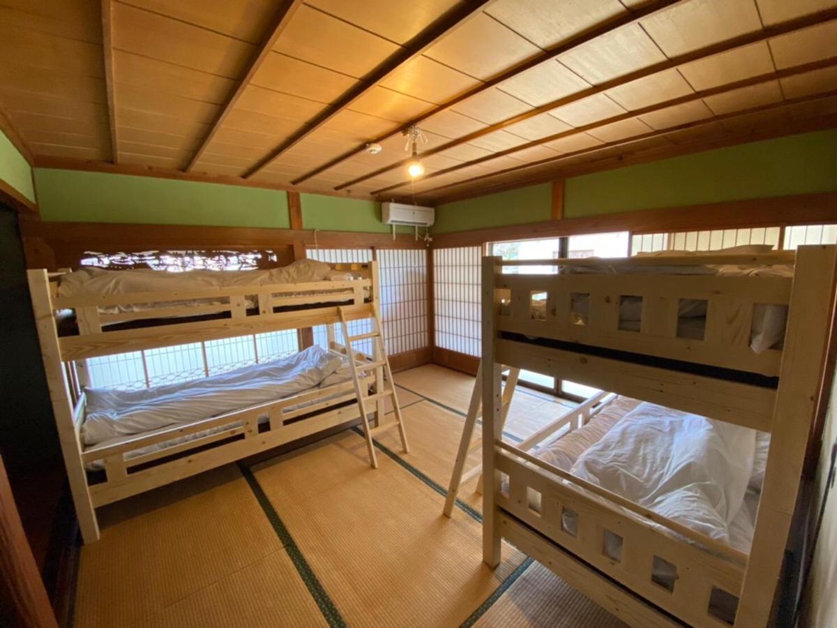 四国旅行のhub拠点 古民家ゲストハウス Heso Camp Miyoshi  Zewnętrze zdjęcie